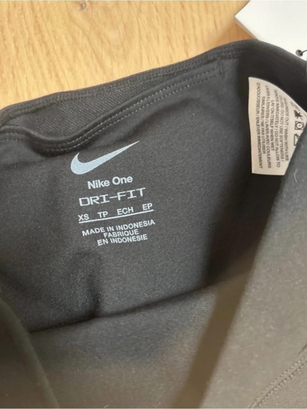 Nike pairs xs